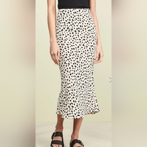 Moon River Leopard Skirt - Picture 1 of 5